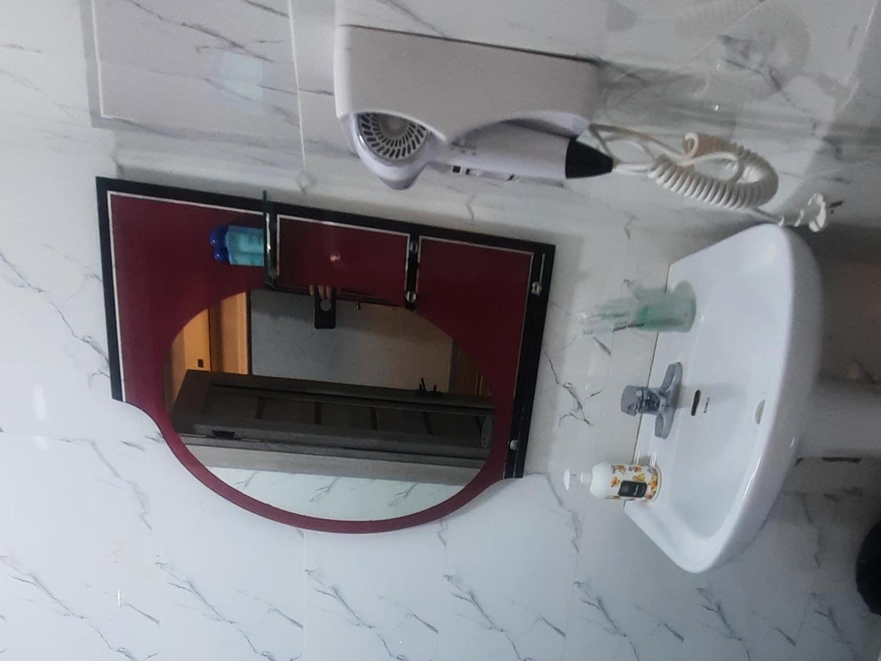 Хотел Хесон Khujand Habitación foto